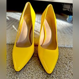 Nine West Yellow Shiny Heels - Size 6 1/2